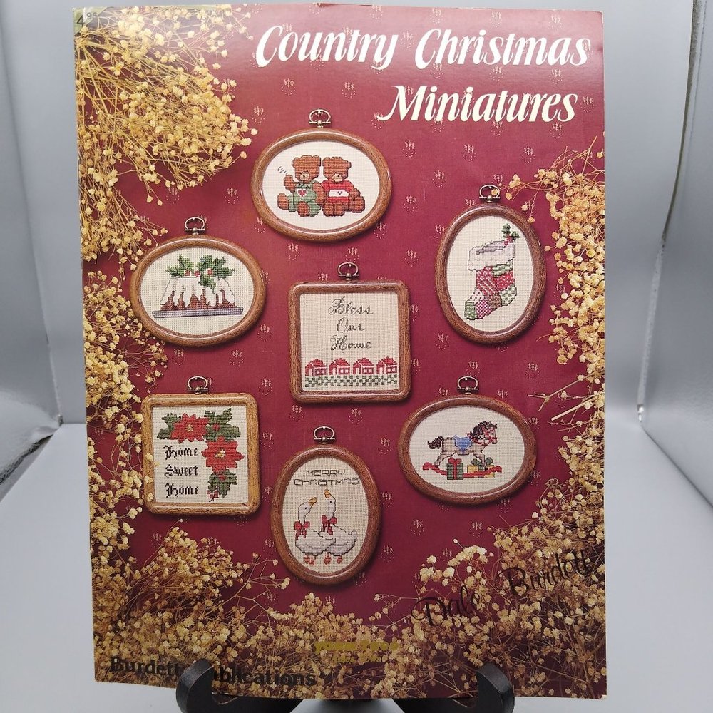 Vintage Cross Stitch Patterns, Country Christmas Miniatures by Dale Burdett